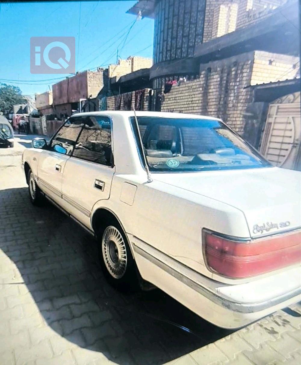 تويوتا كراون